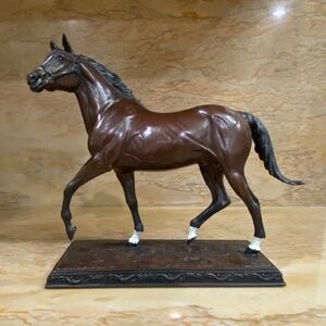 Franklin Mint bronze horse sculpture